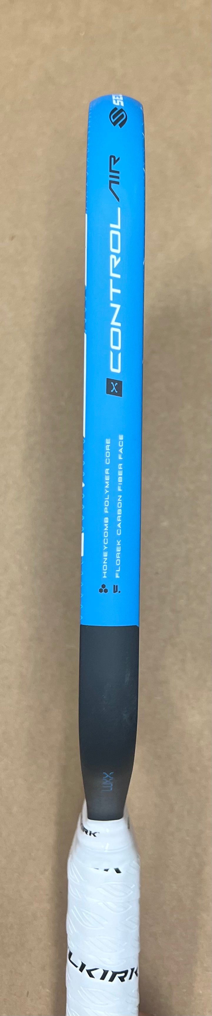 Used - Selkirk Luxx Control Air InfiniGrit - Invikta (new, has demo stamp)