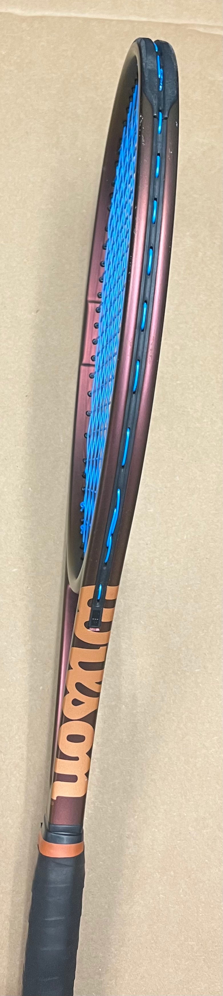 Used - Wilson Pro Staff X v14 (4 1/4")