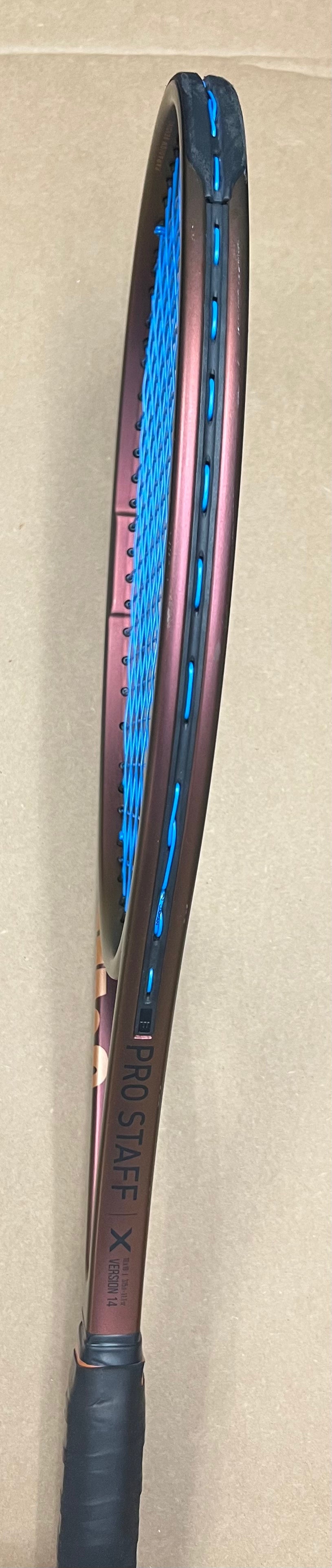 Used - Wilson Pro Staff X v14 (4 1/4")