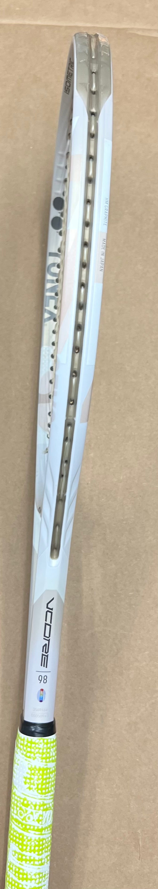 Used - Yonex Vcore 98 v7 san beige (4 1/8")
