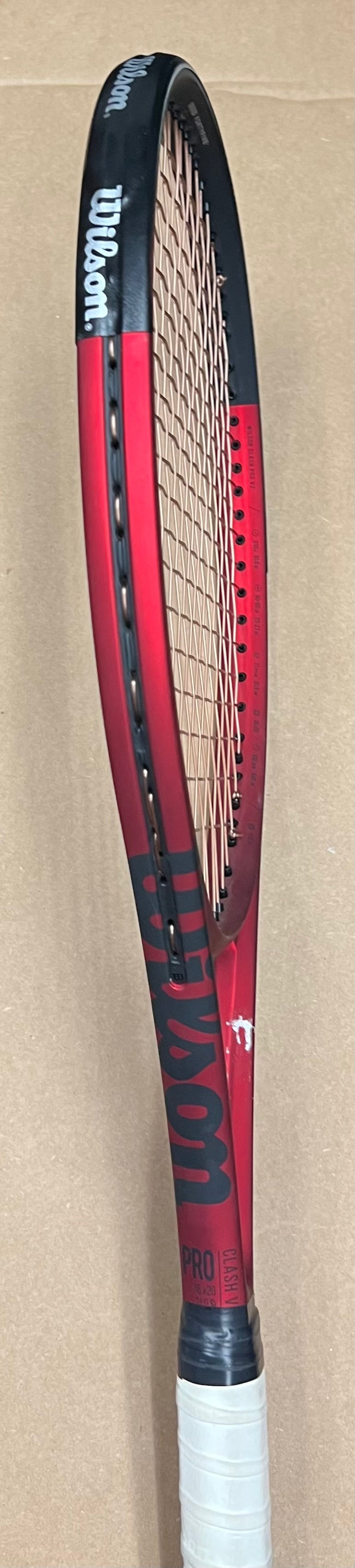 Used - Wilson Clash Pro 16x20 v2 (4 3/8")