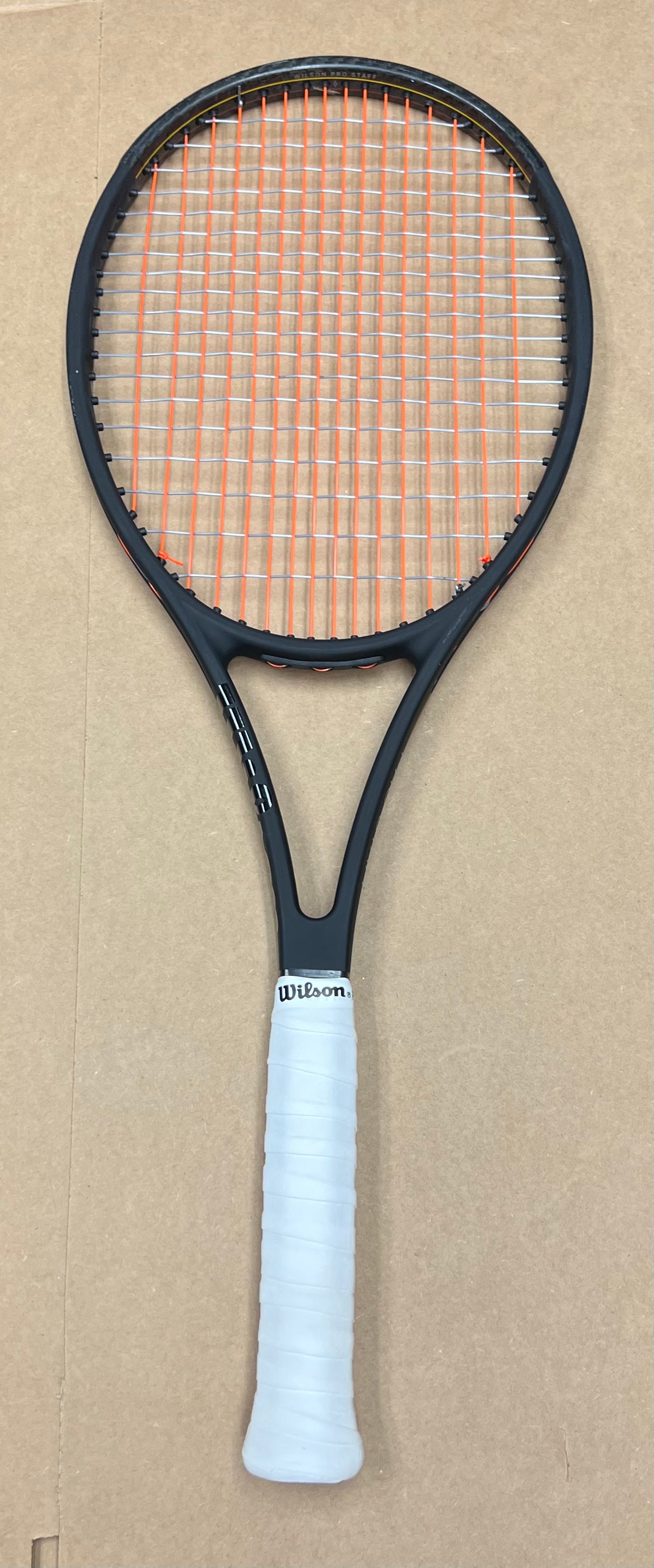 Used - Wilson Pro Staff 97 v13 (4 1/2")
